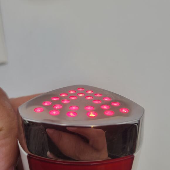 Silk'n FaceFX Face Skin Care Anti Aging Red LED Heat Beauty With Base & Charger - Picture 4 of 13